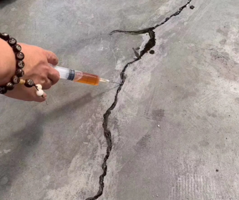阳原混凝土裂缝修补技术详解​